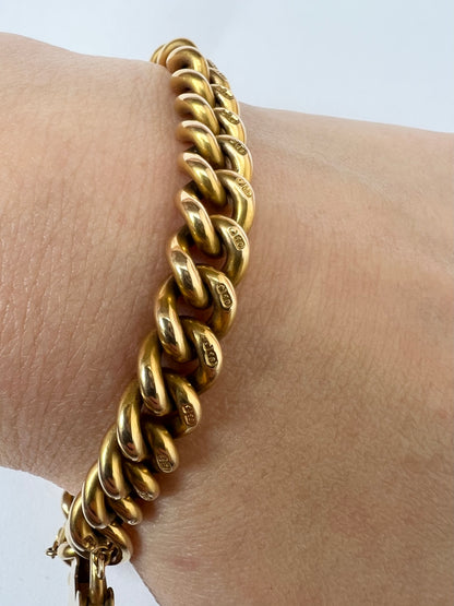 1902 - Best Of its Type - 48.6g 18ct Solid Gold Curb Link Bracelet & Heart Padlock