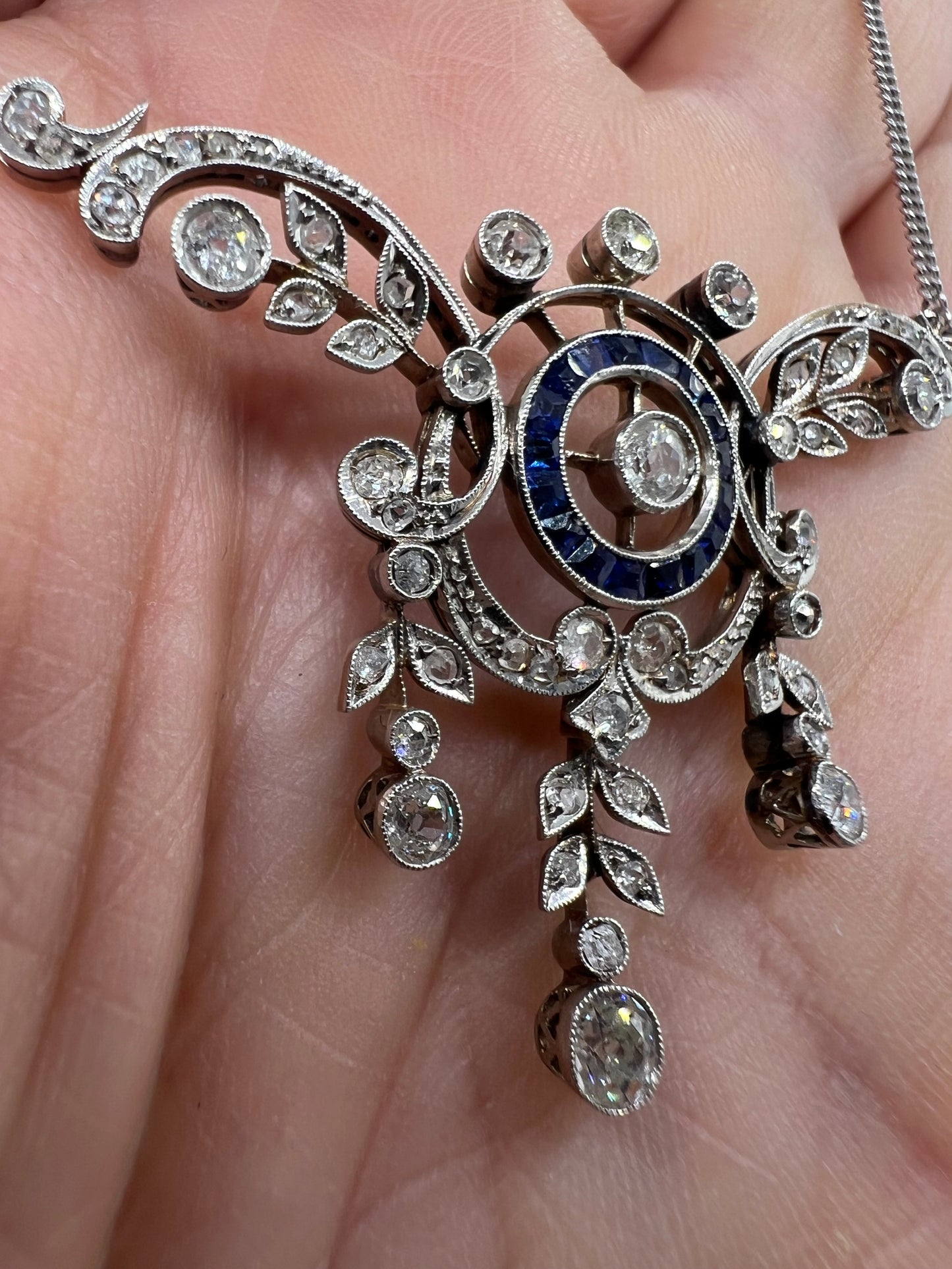 Antique Belle Époque diamond 18ct White Gold Sapphire Lavalier Necklace