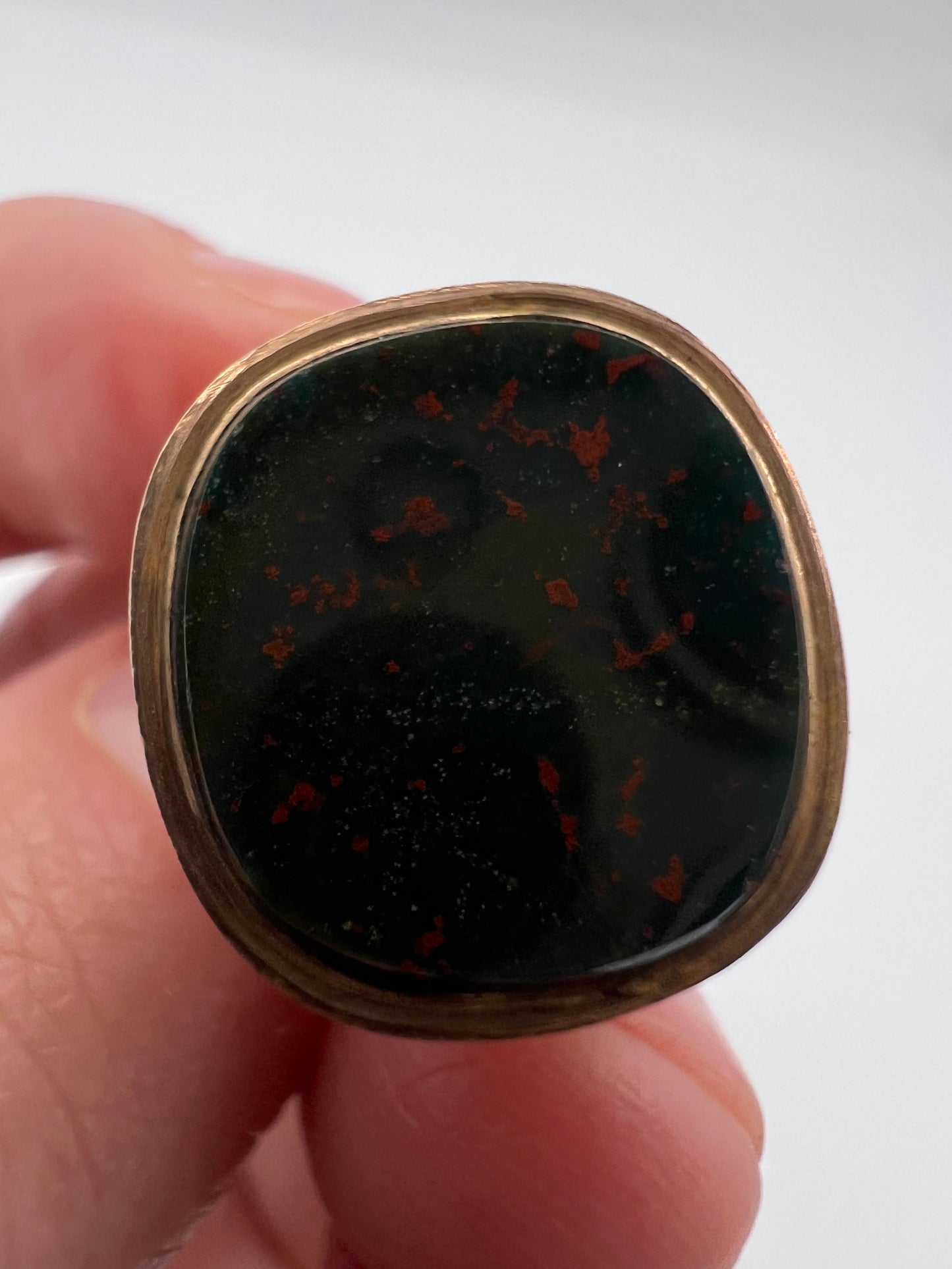 Victorian Bloodstone Hallmarked 9ct Gold Fob Pendant