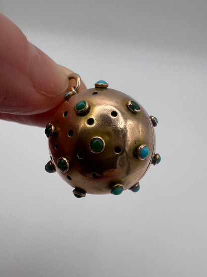 Antique Sputnik Gold Opening Vinaigrette Locket Pendant