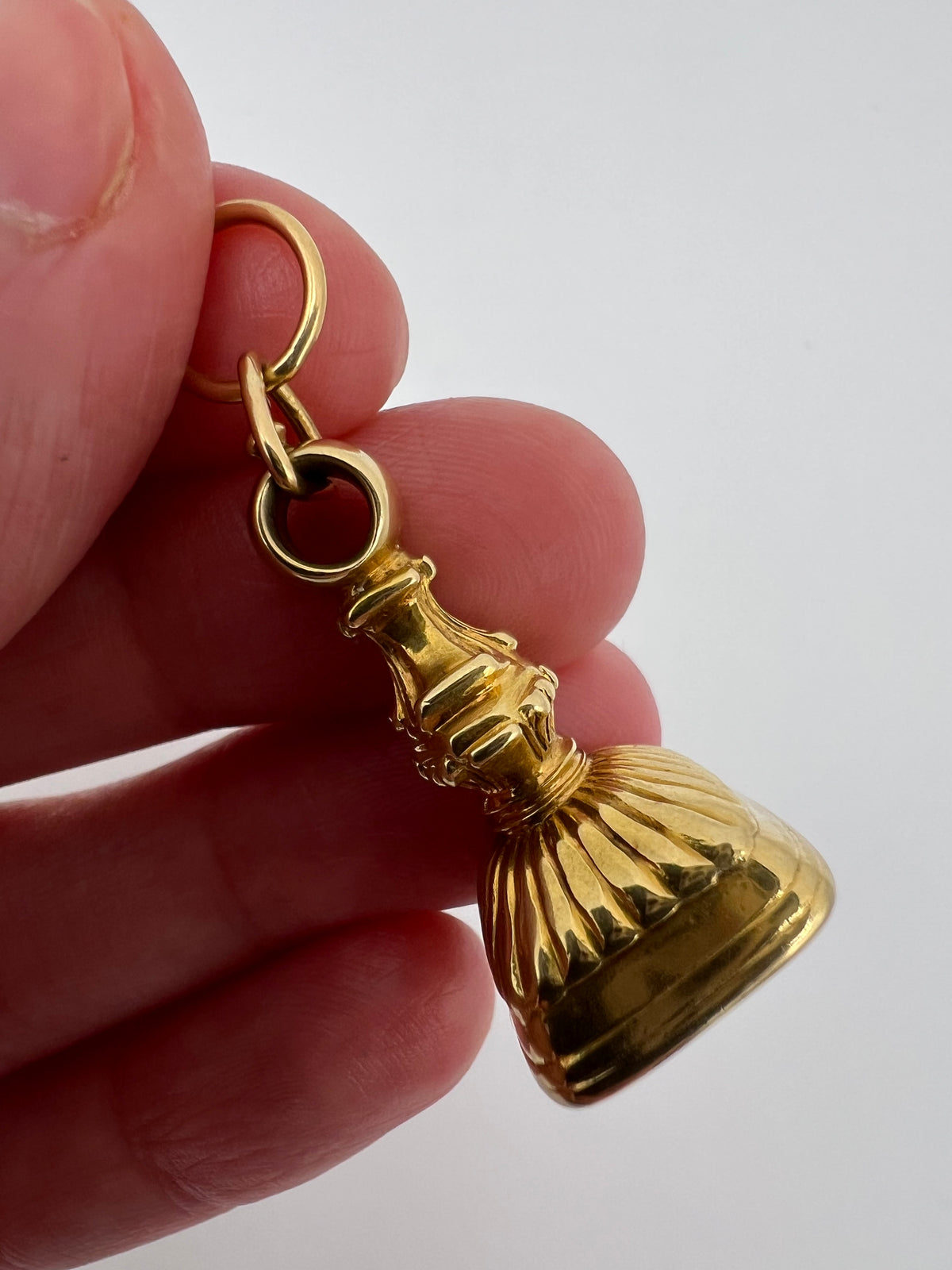 Large Heavy High Carat Gold Carnelian Engraved Intaglio Fob