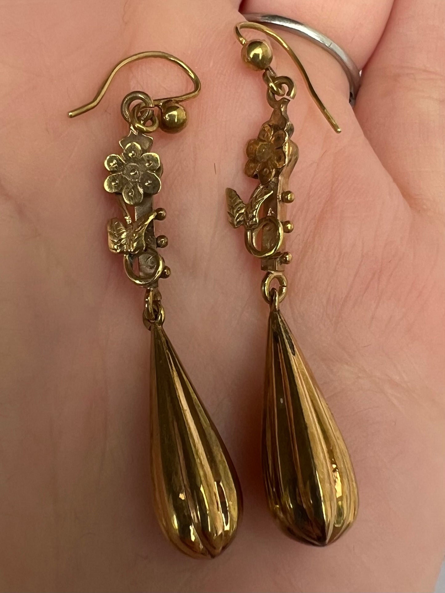 Victorian Torpedo and Flower Gold Drop Dangly Earrings