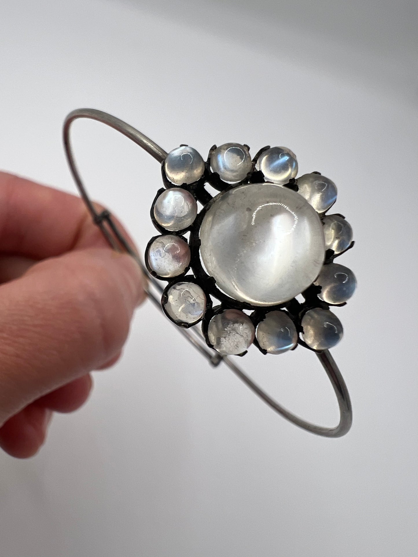 Arts And Crafts Simple Silver Moonstone Daisy Cluster Bangle