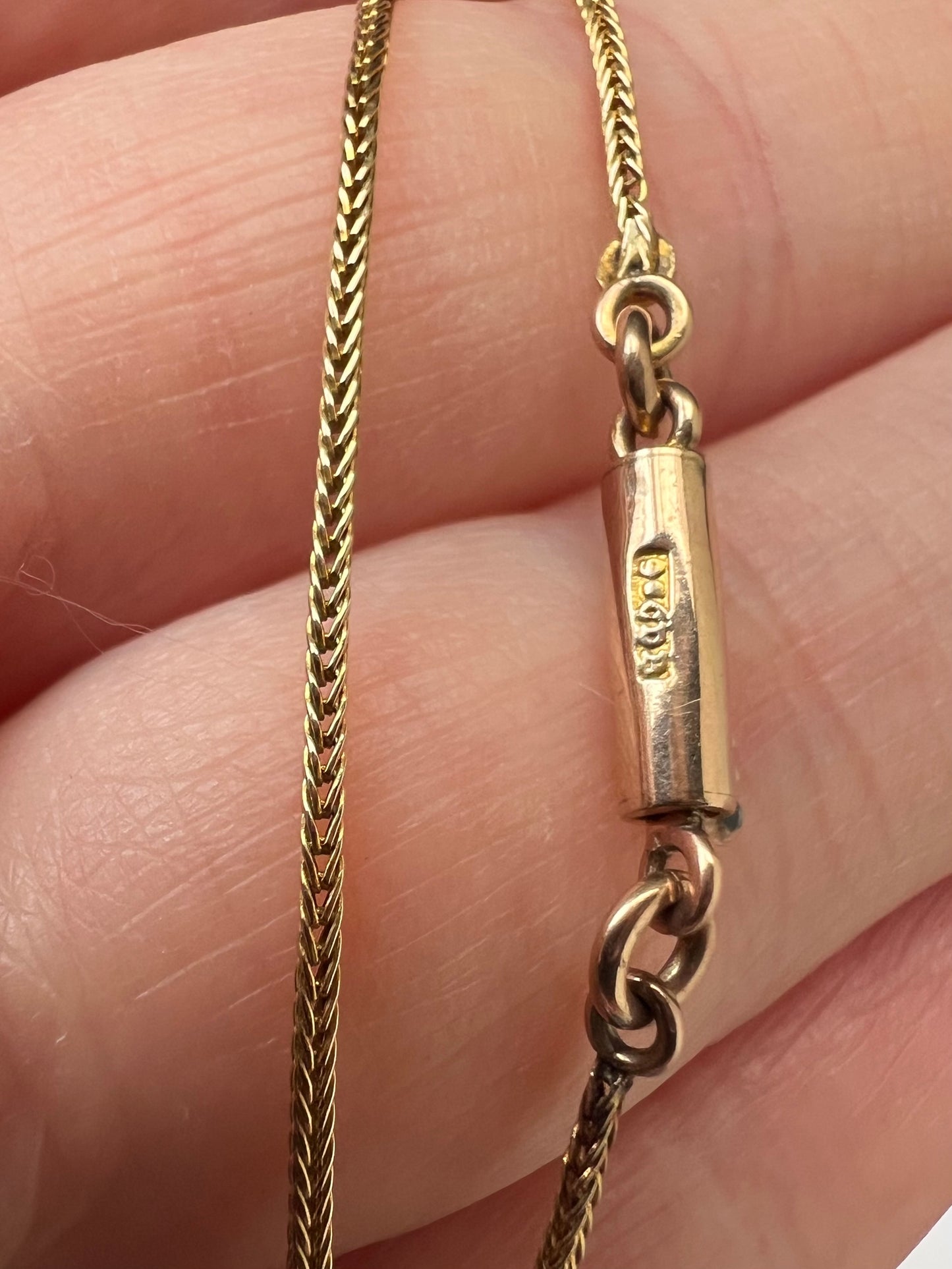 Inc Chain - Finest Quality Tiny 22ct Gold Sapphire Diamond Flower Pendant & 9ct Chain