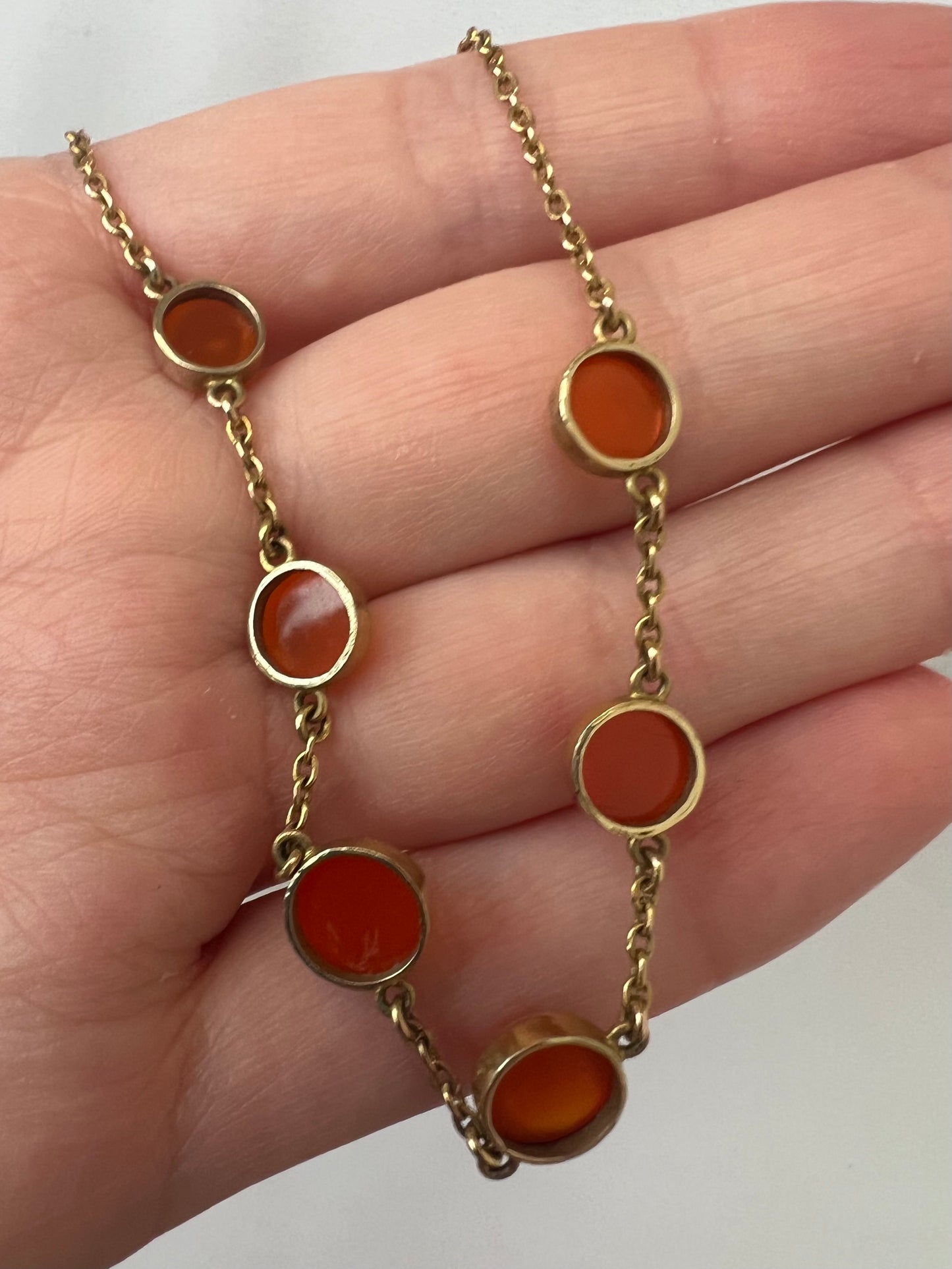 Sweet 15ct Gold Edwardian Carnelian Riviere Cabochon Necklace