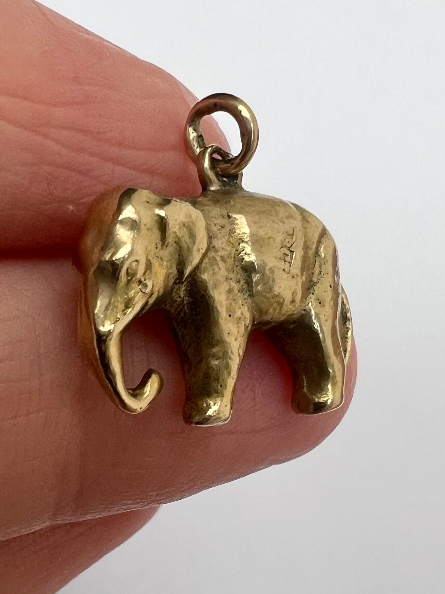 Cute Antique Solid 9ct Gold Elephant Charm Pendant