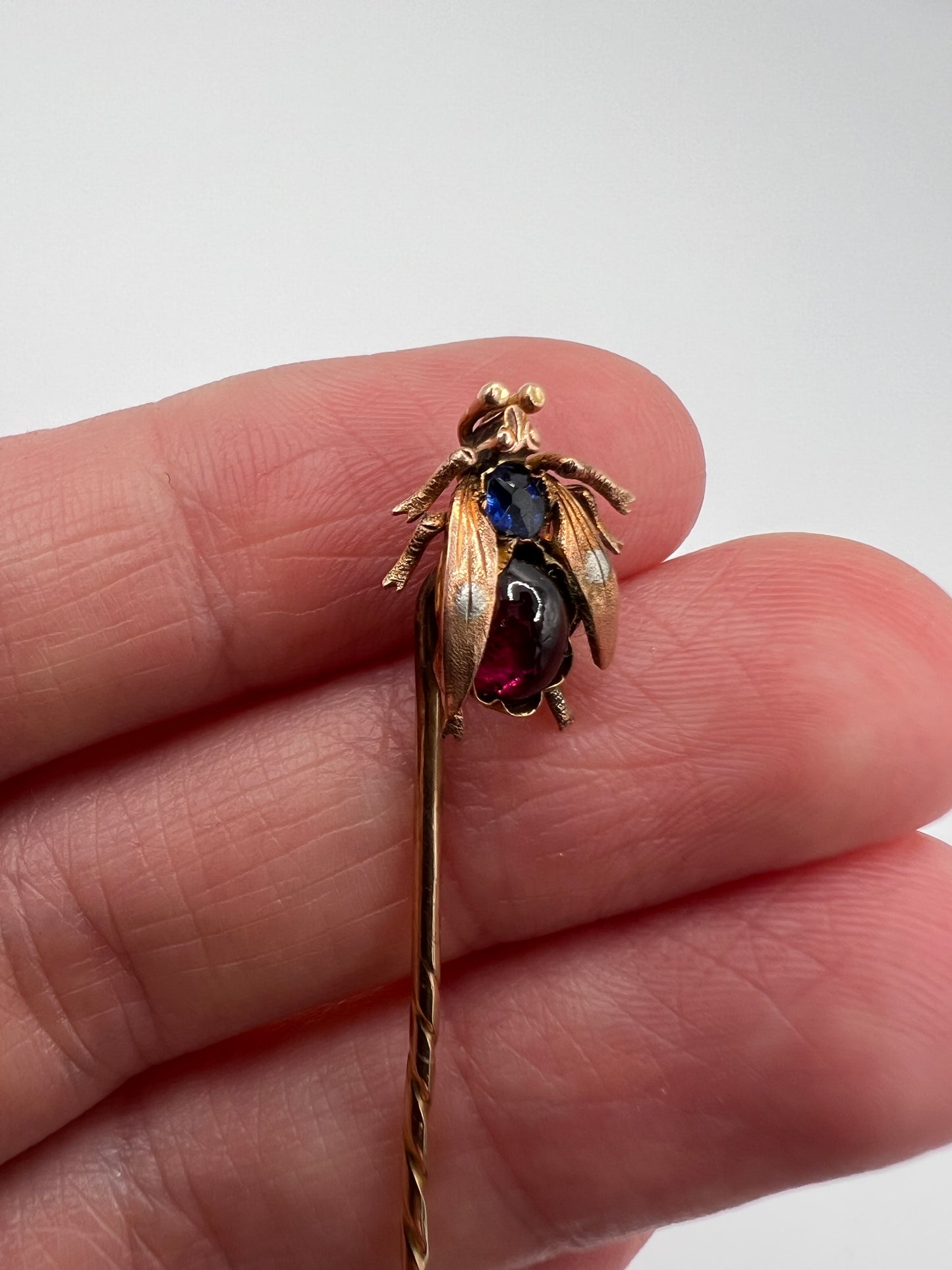 Velvet Boxed Victorian Fly Gold Sapphire Garnet Stick Pin
