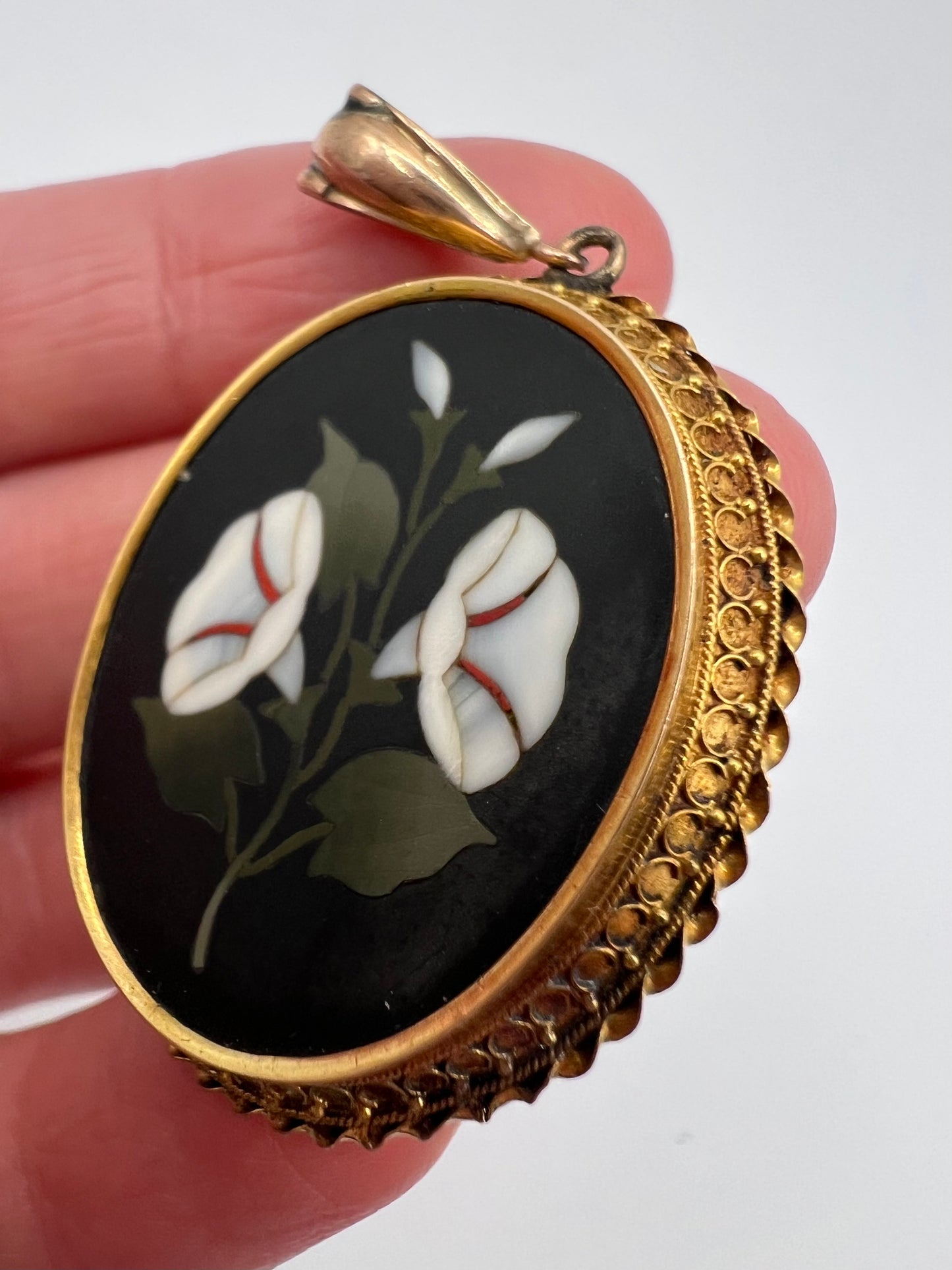 Pietra Dura Flower Locket Pendant in Exquisite Etruscan Gold Frame