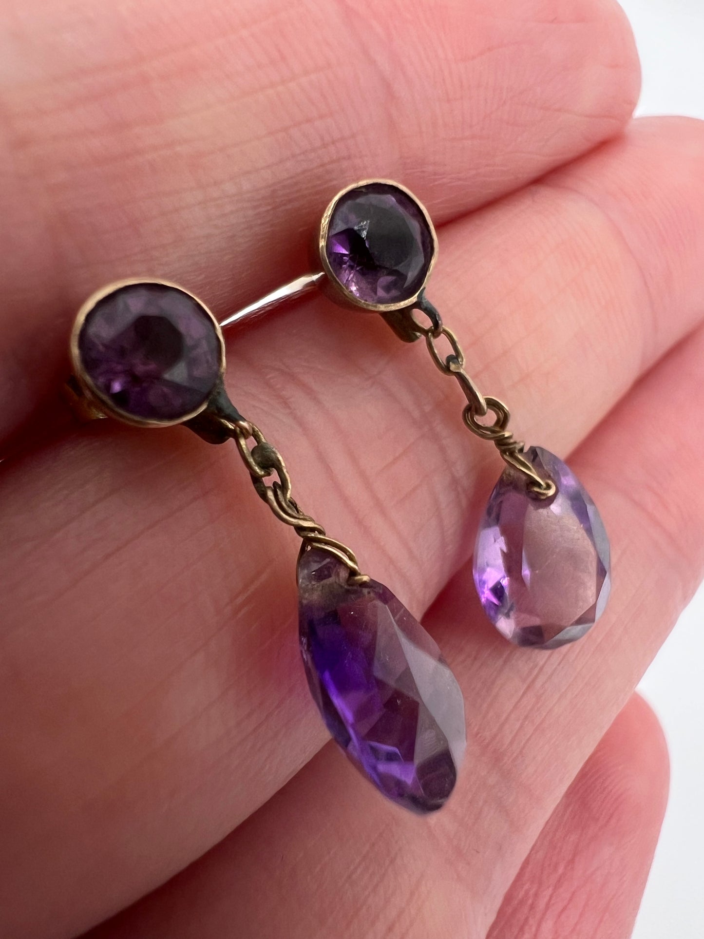 Sweet Edwardian Amethyst Teardrop Pear Cut Gold Drop Earrings