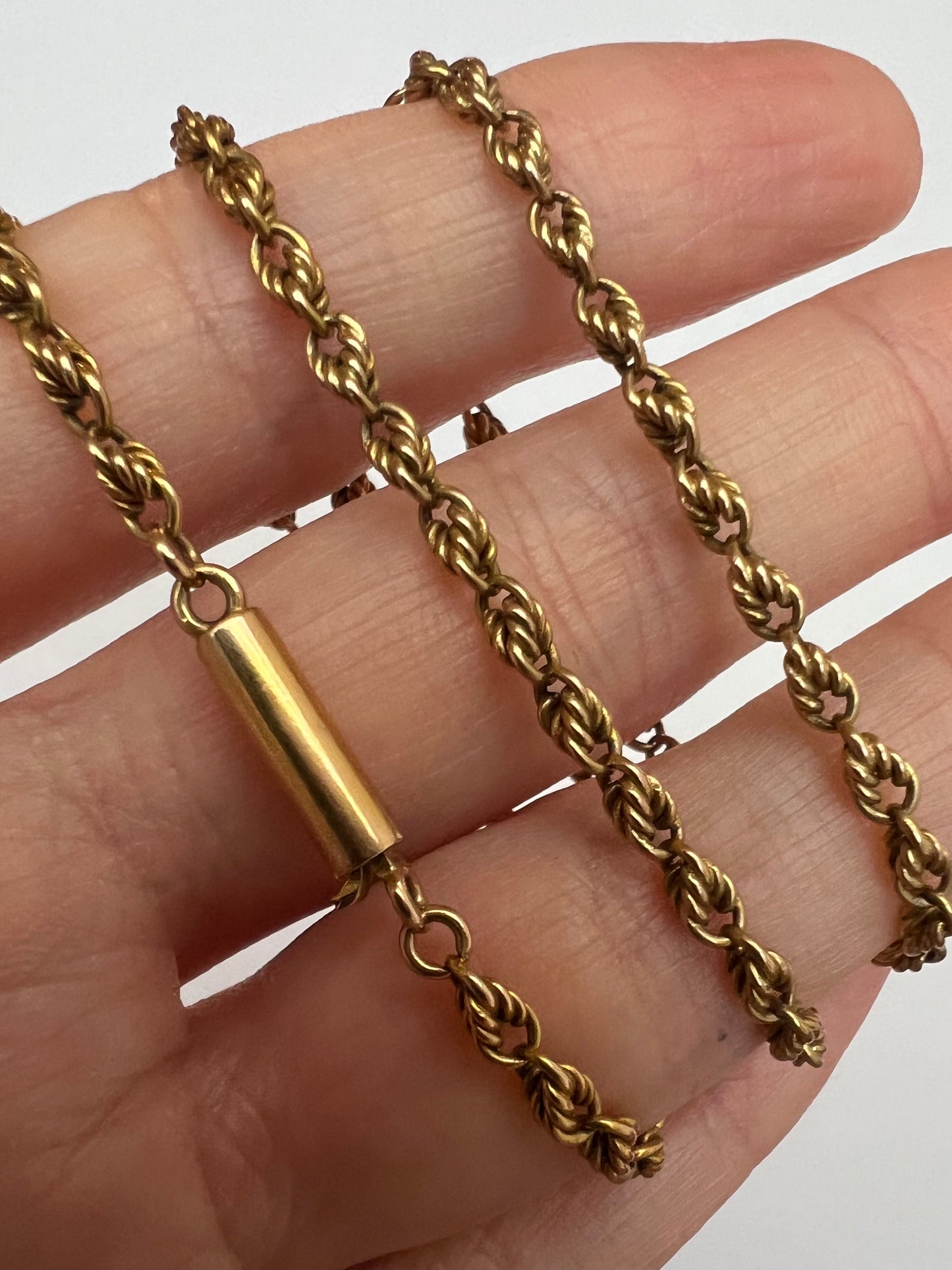 Harvey & Gore Heavy Antique 15ct Gold Rope Twist Chain