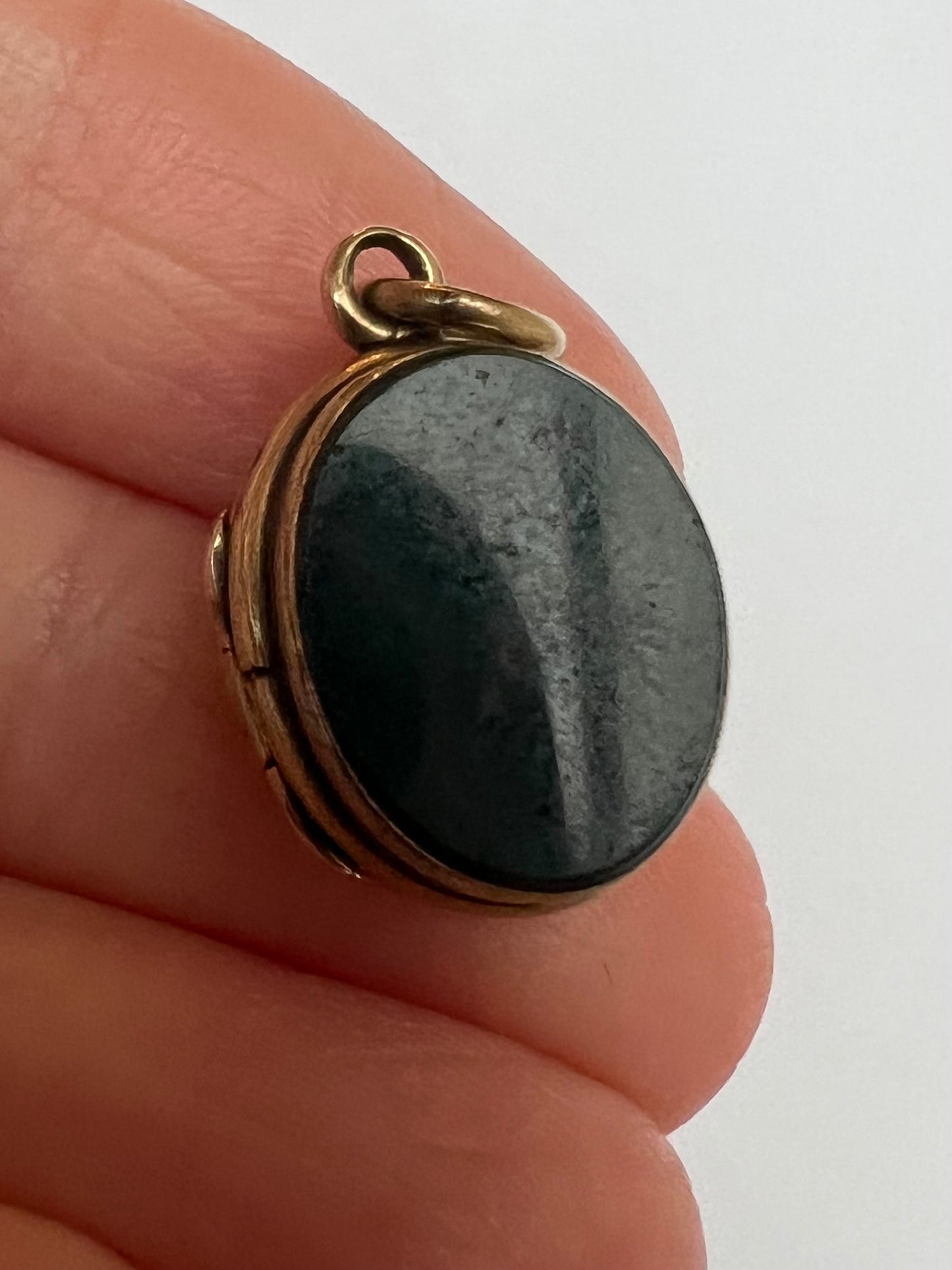 Small But Perfectly Formed Gold Bloodstone Intaglio Seal Locket