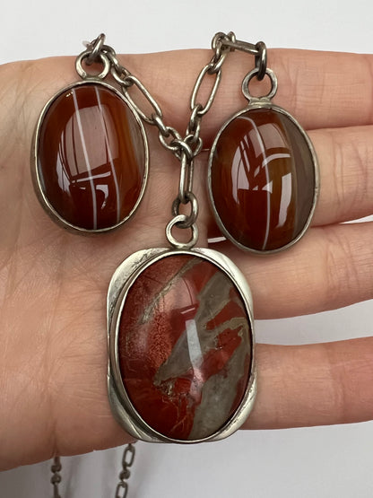 Scottish Arts & Crafts Silver Agate Pebble Necklace