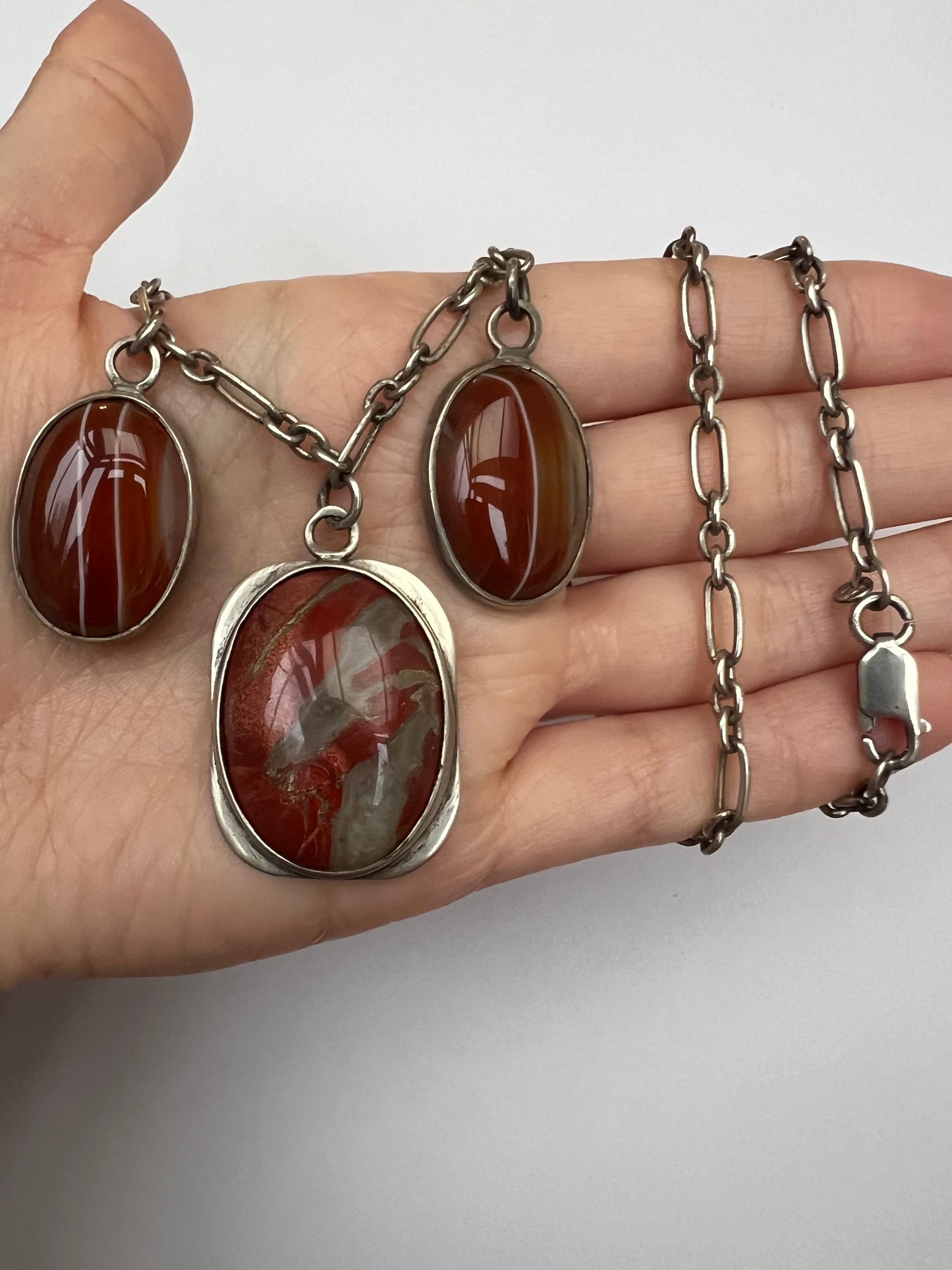 Scottish Arts & Crafts Silver Agate Pebble Necklace