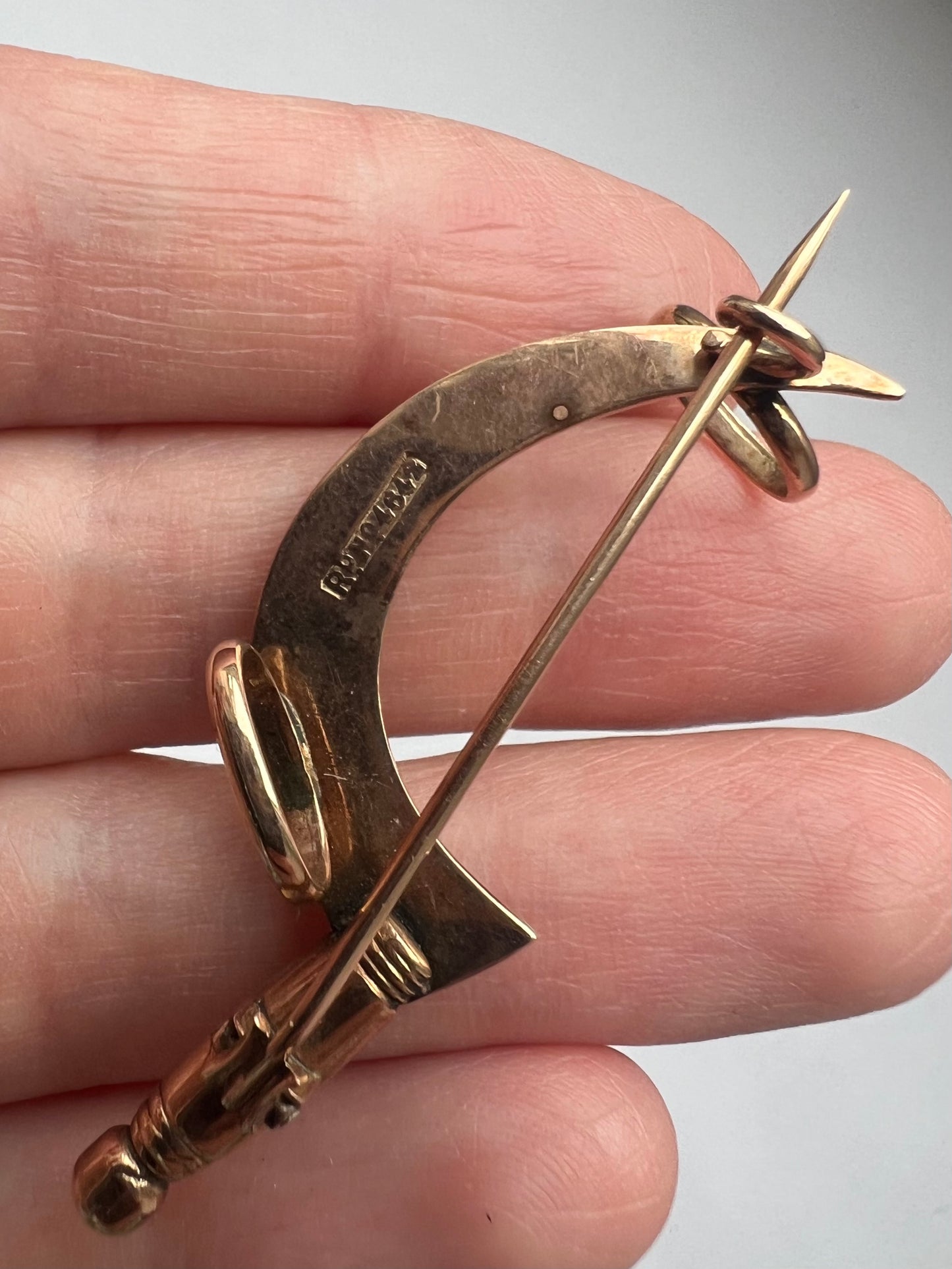 Scottish Wedding Gents Posy Holder R.L Christie Edinburgh Rare Gold Scimitar Pebble Jewellery Brooch