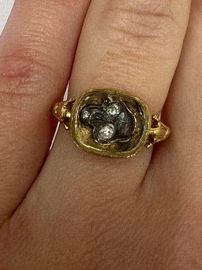 Regency Momento Mori Gold Skull Ring (likely modified from the original)