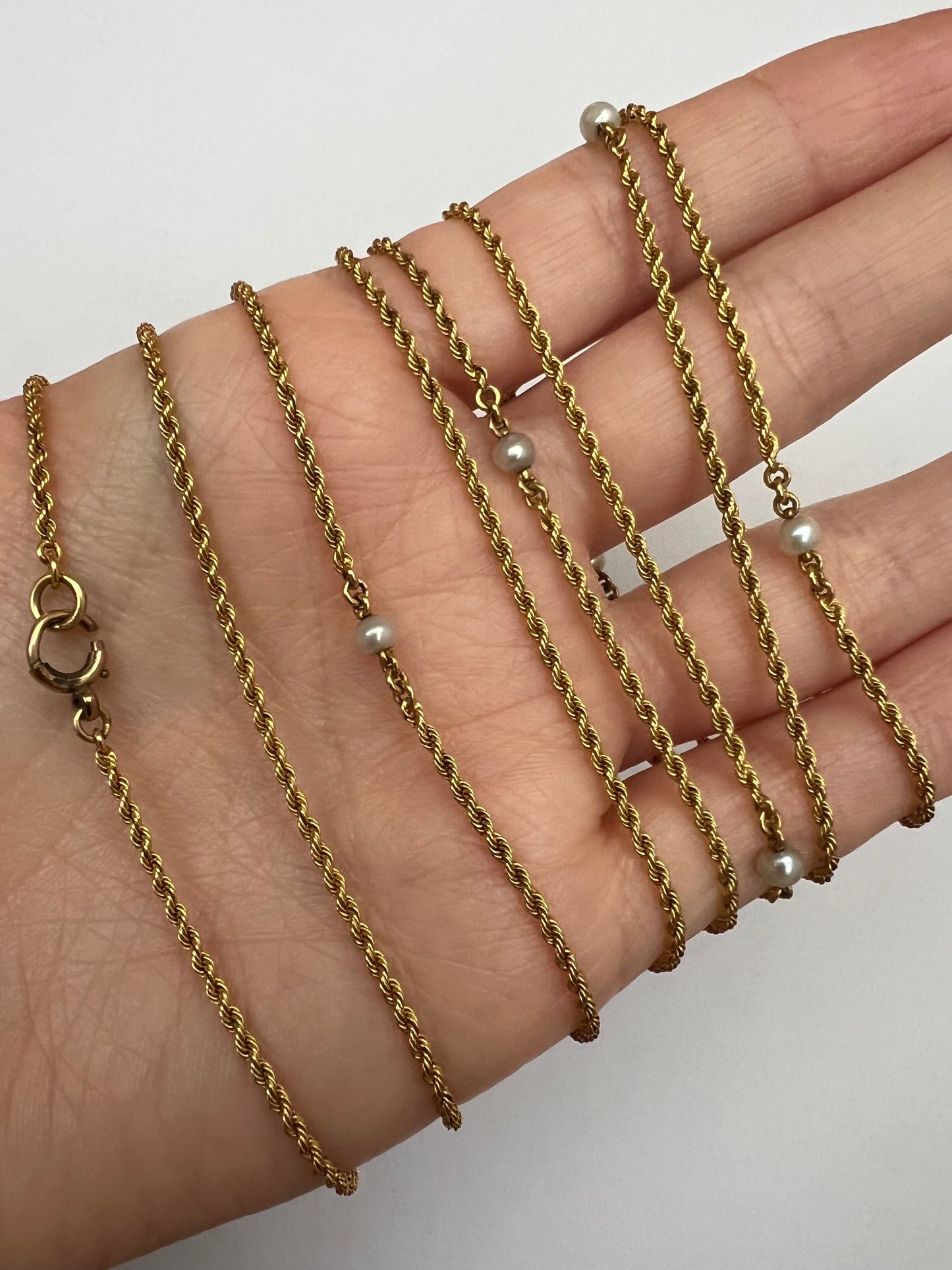 Very Long 54.7" 15ct Gold Muff Chain With Pearls