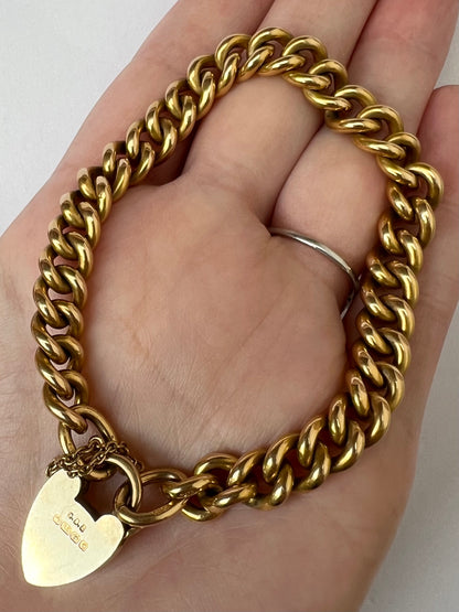 1902 - Best Of its Type - 48.6g 18ct Solid Gold Curb Link Bracelet & Heart Padlock