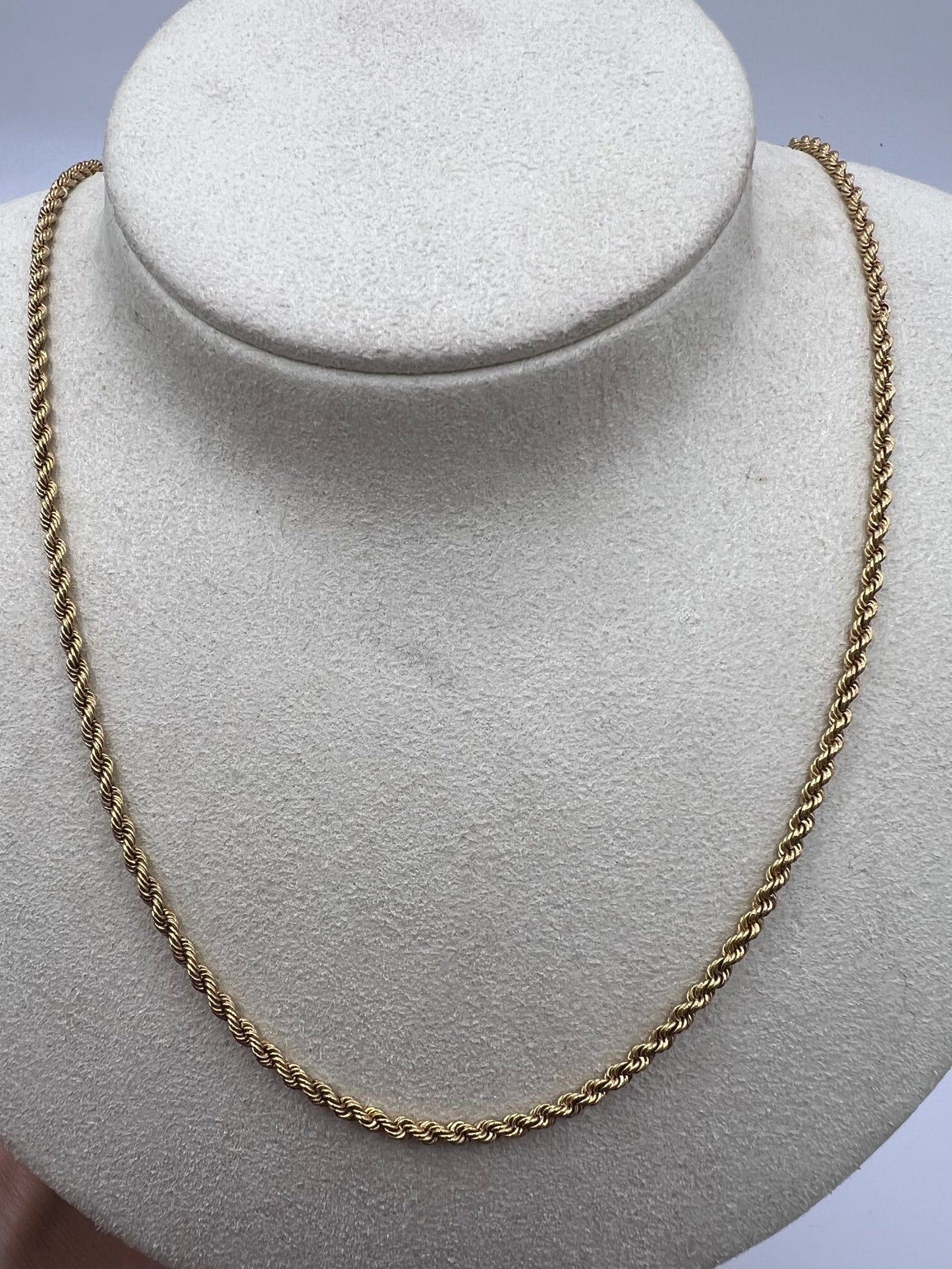 Solid 18ct Gold Rope Twist 16.5" Chain 13.36g