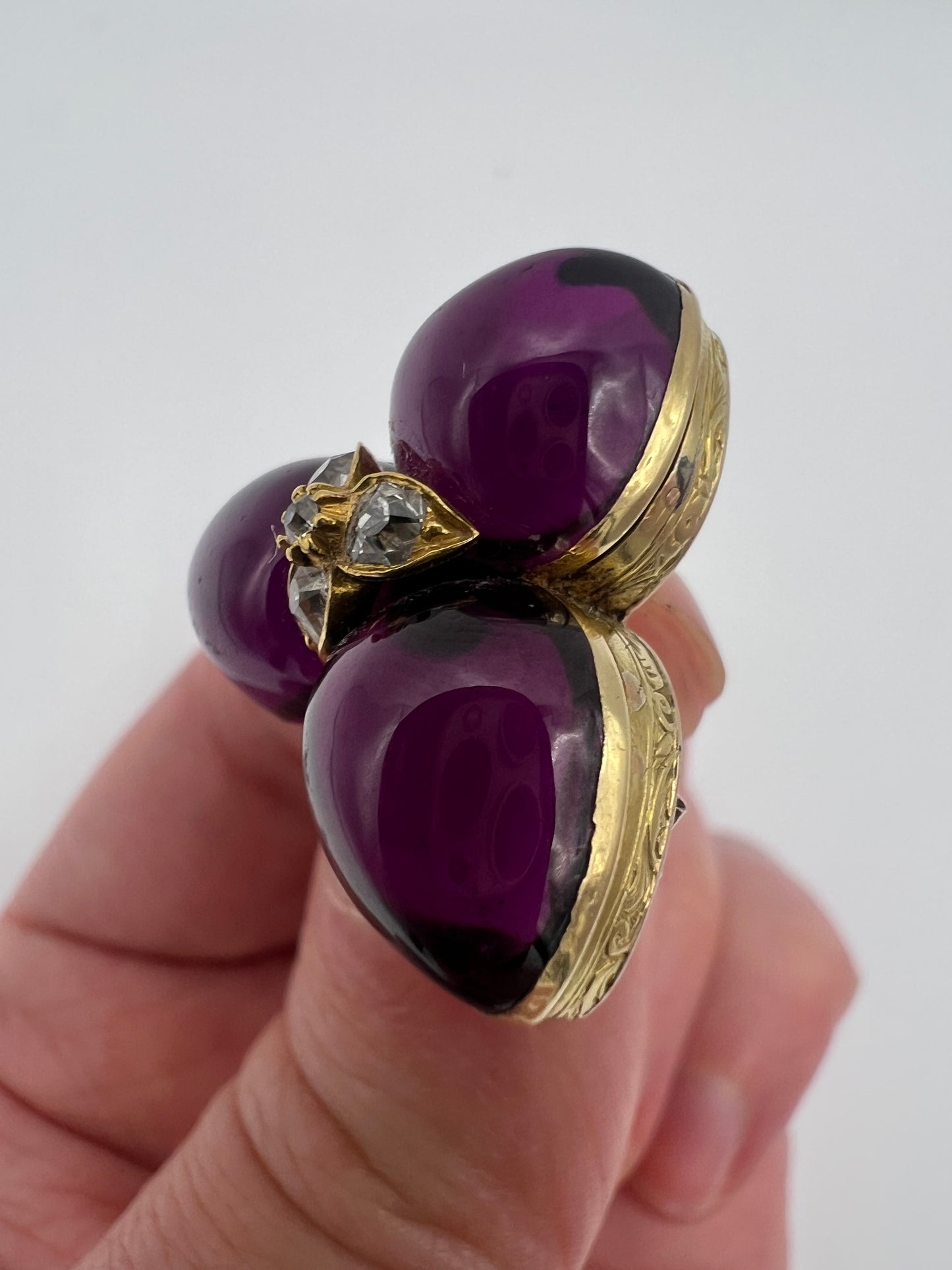 Almandine Garnet Diamond Gold Trefoil Brooch