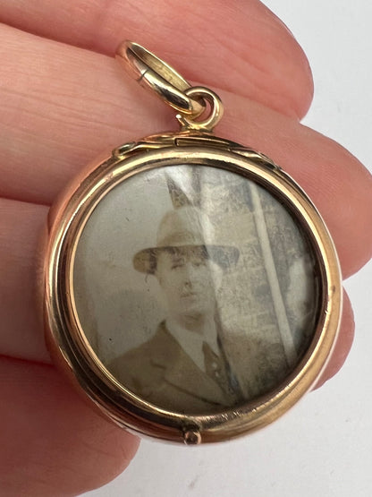 Rose Gold Circular Antique Picture Locket Pendant With Diamonds