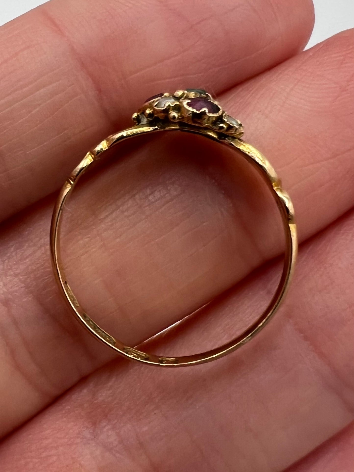 1864 Victorian 15ct Gold Almandine Garnet Emerald Pearl Ring