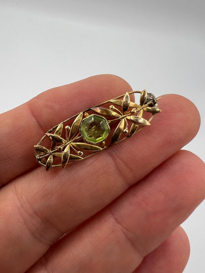 Murrle Bennett 15ct Gold Peridot Art Nouveau Mistletoe Brooch