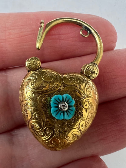 15ct Gold Victorian Heart Padlock Locket