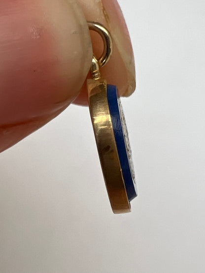 Micromosaic 18ct Gold Bird Pendant