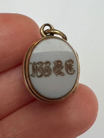 Small But Perfectly Formed Gold Bloodstone Intaglio Seal Locket