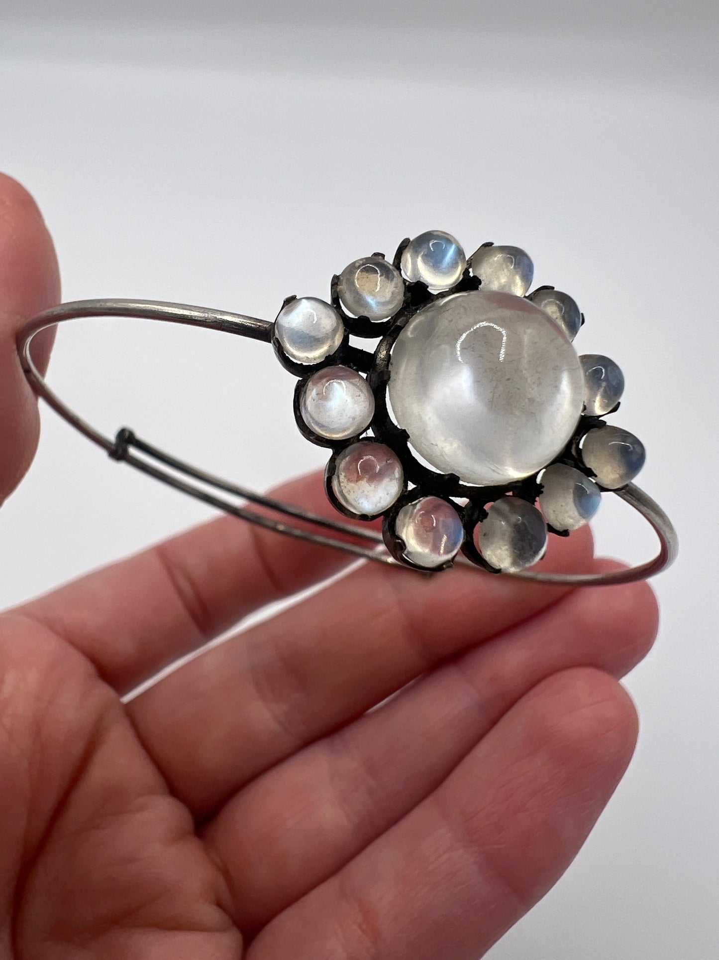 Arts And Crafts Simple Silver Moonstone Daisy Cluster Bangle