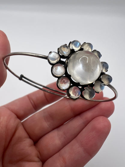Arts And Crafts Simple Silver Moonstone Daisy Cluster Bangle