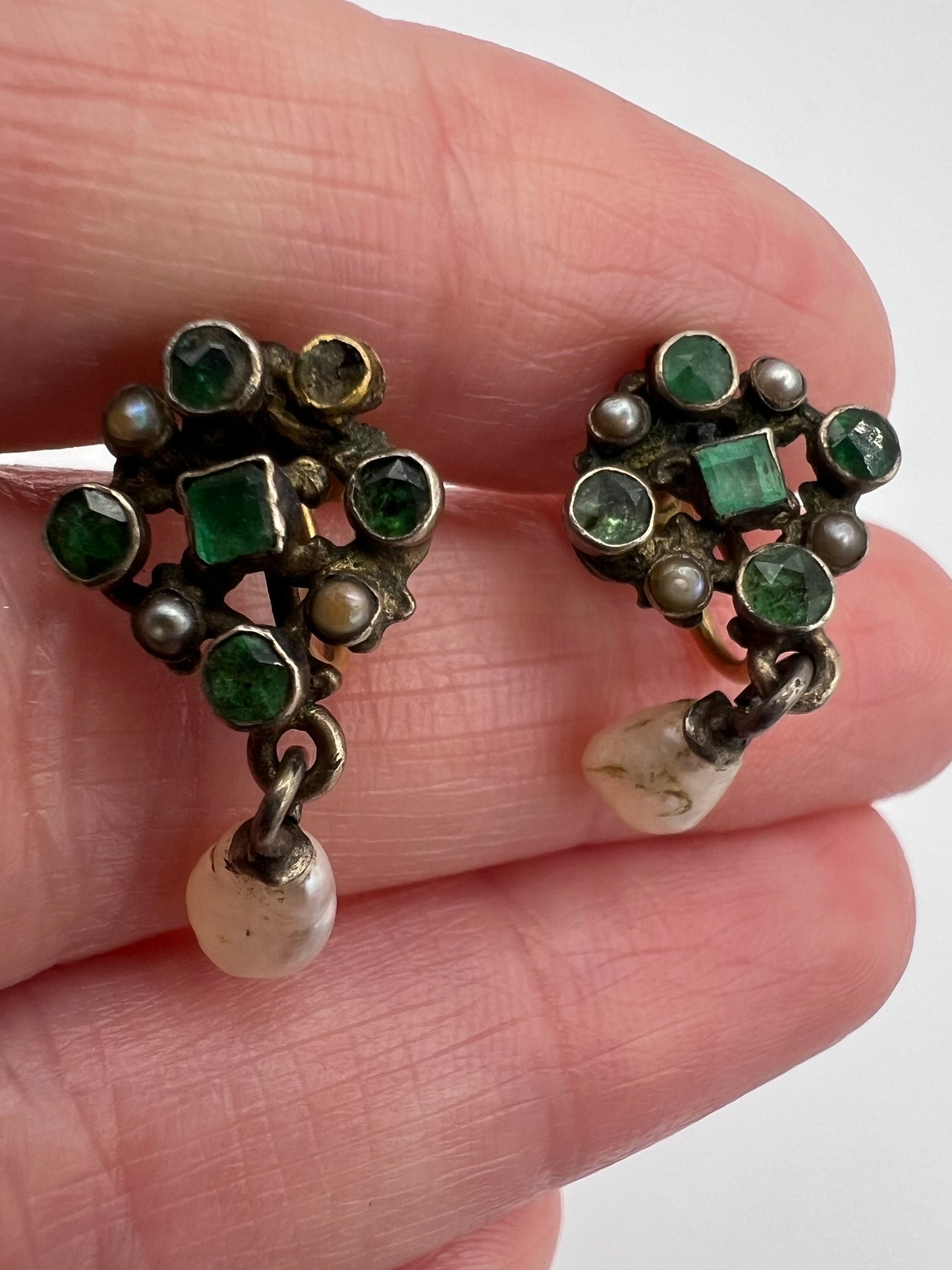 Austro Hungarian Antique Emerald Pearl Gold Silver Screw Back Earrings