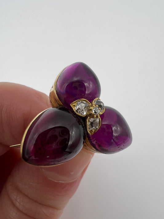 Almandine Garnet Diamond Gold Trefoil Brooch