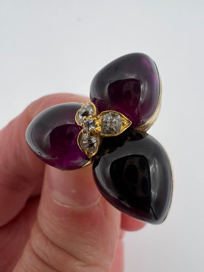 Almandine Garnet Diamond Gold Trefoil Brooch