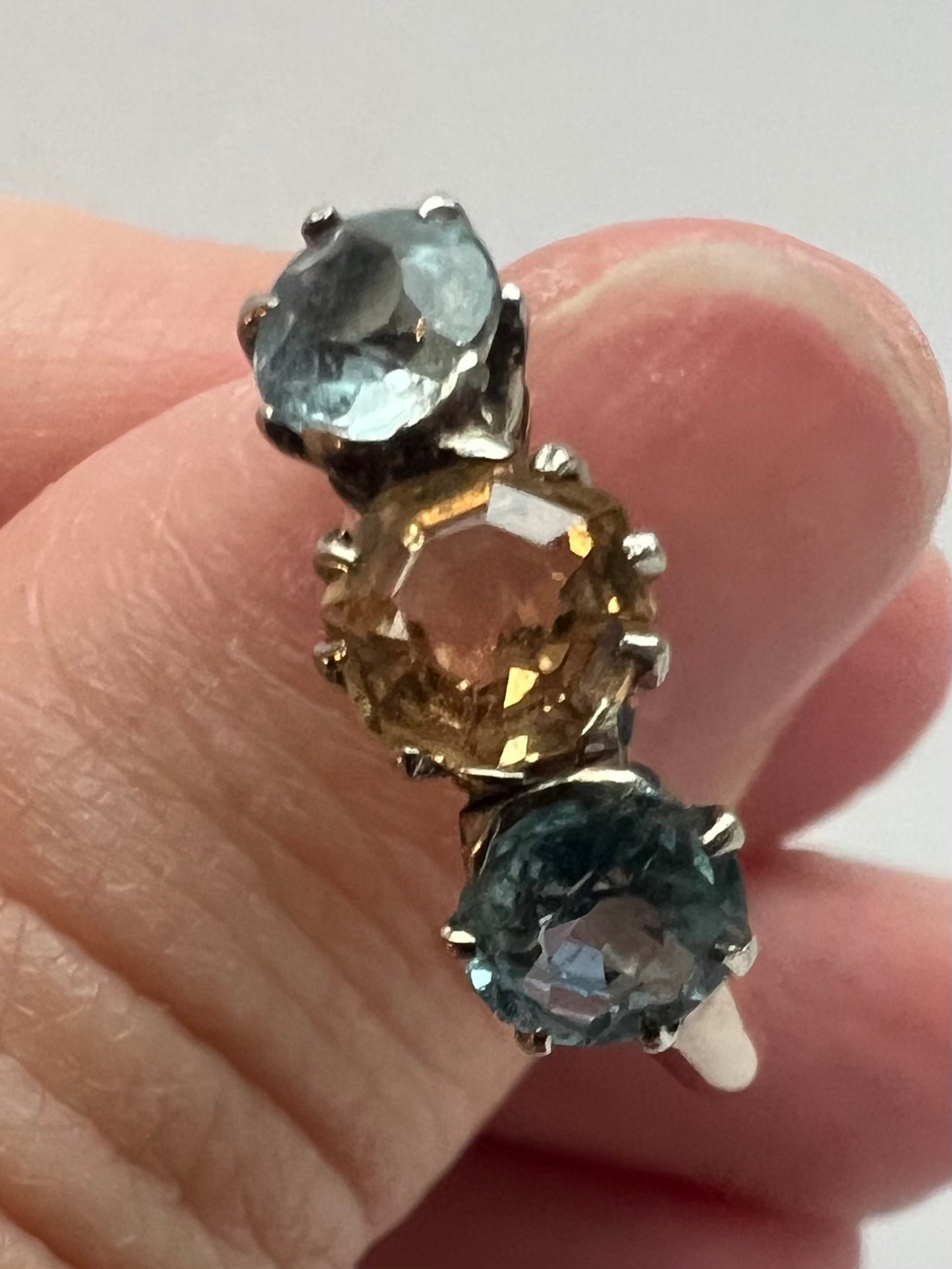 Peach Pink Topaz & Aquamarine 3 Stone Harlequin Pastel Colour Ring in 18ct Gold