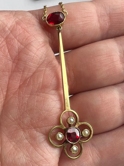 Edwardian 15ct Gold Quatrefoil Garnet Seed Pearl Necklace