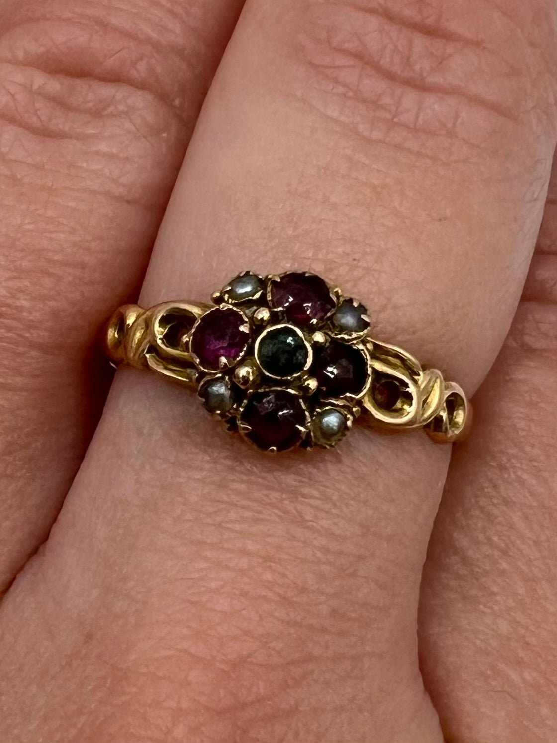 1864 Victorian 15ct Gold Almandine Garnet Emerald Pearl Ring