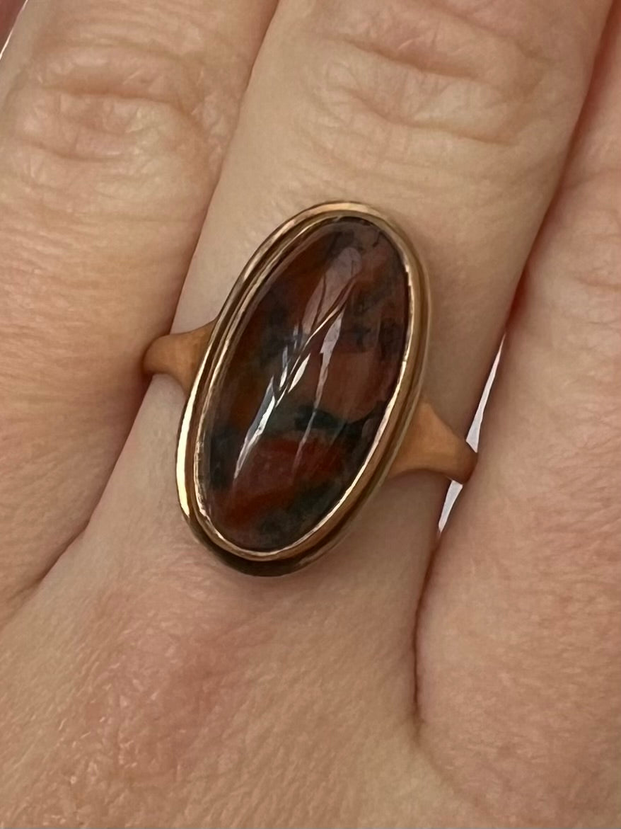 Plain Oval Moss Agate Up and Down Ring