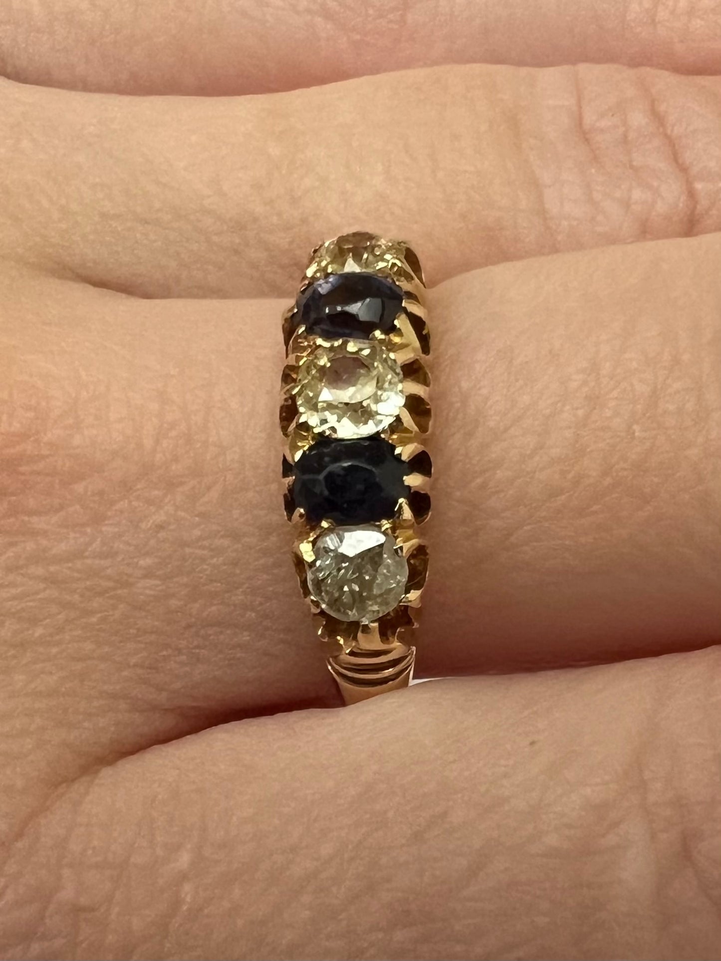 Victorian 18ct Gold Sapphire Old Cut Diamond 5 Stone Ring