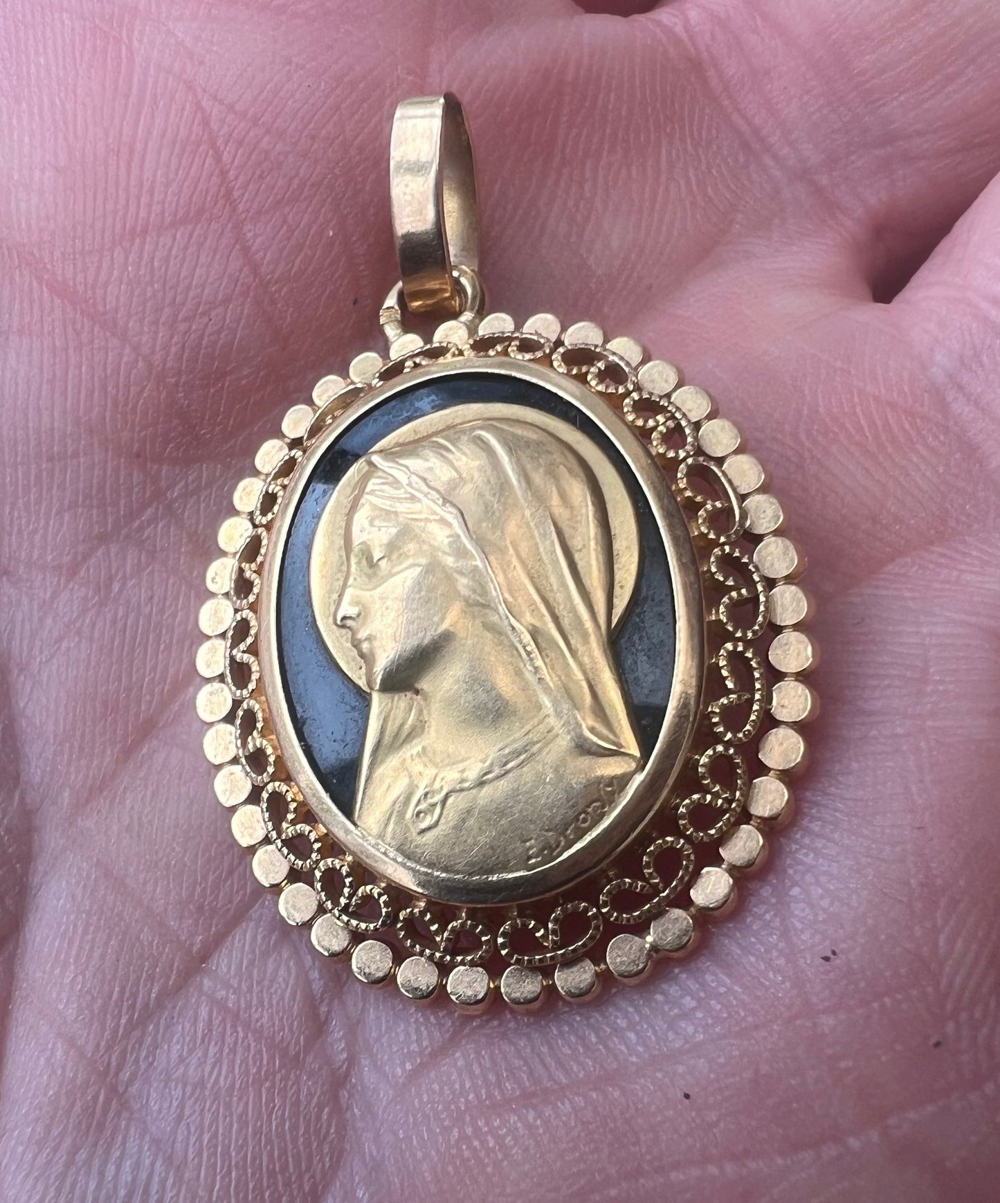 Emile Dropsy Religious Madonna 18ct Gold French Pendant