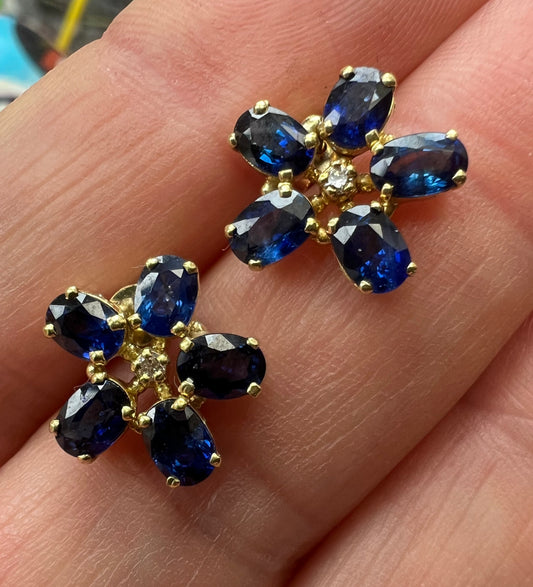 Sapphire 18ct Gold Diamond Flower Forget Me Not Earrings