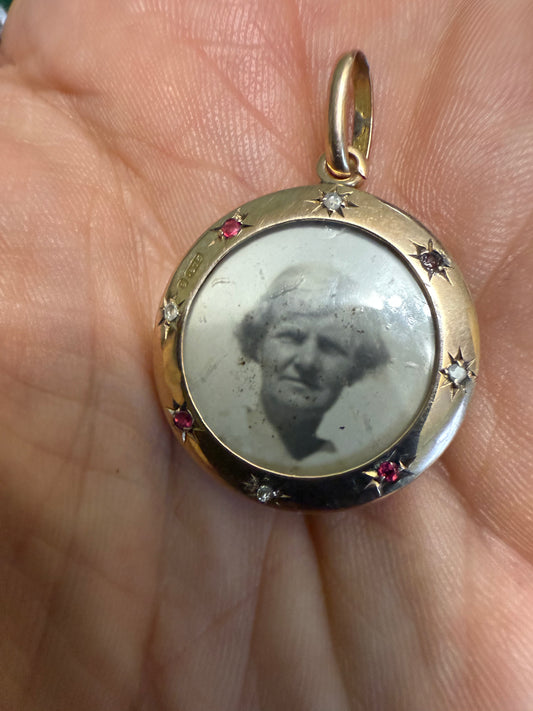 Rose Gold Circular Antique Picture Locket Pendant With Diamonds