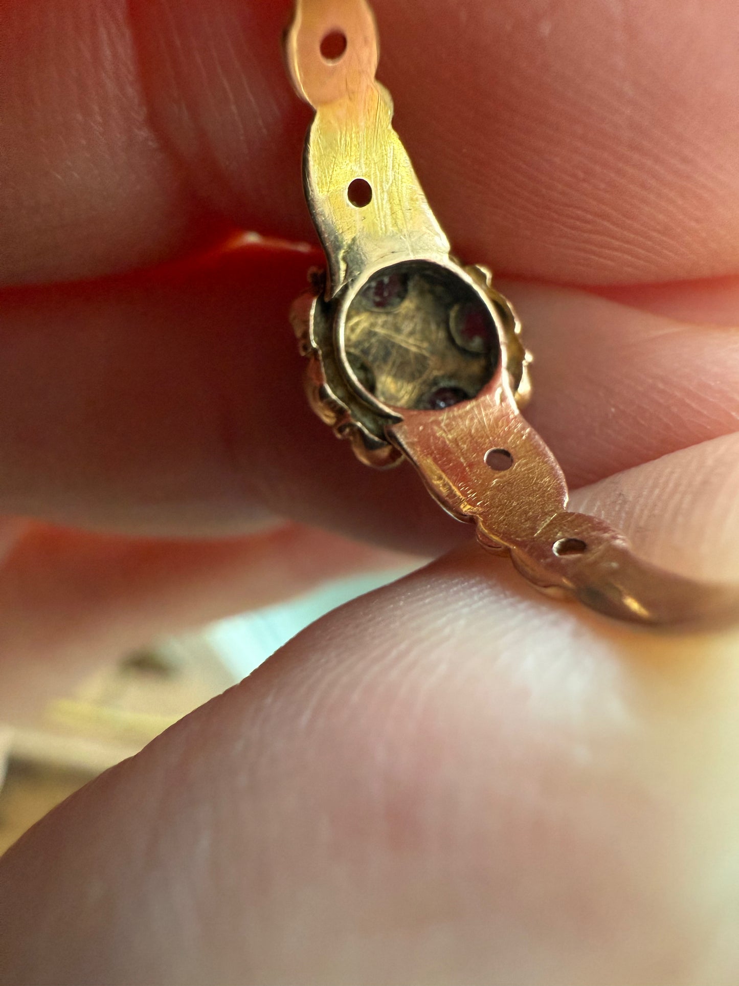 1864 Victorian 15ct Gold Almandine Garnet Emerald Pearl Ring